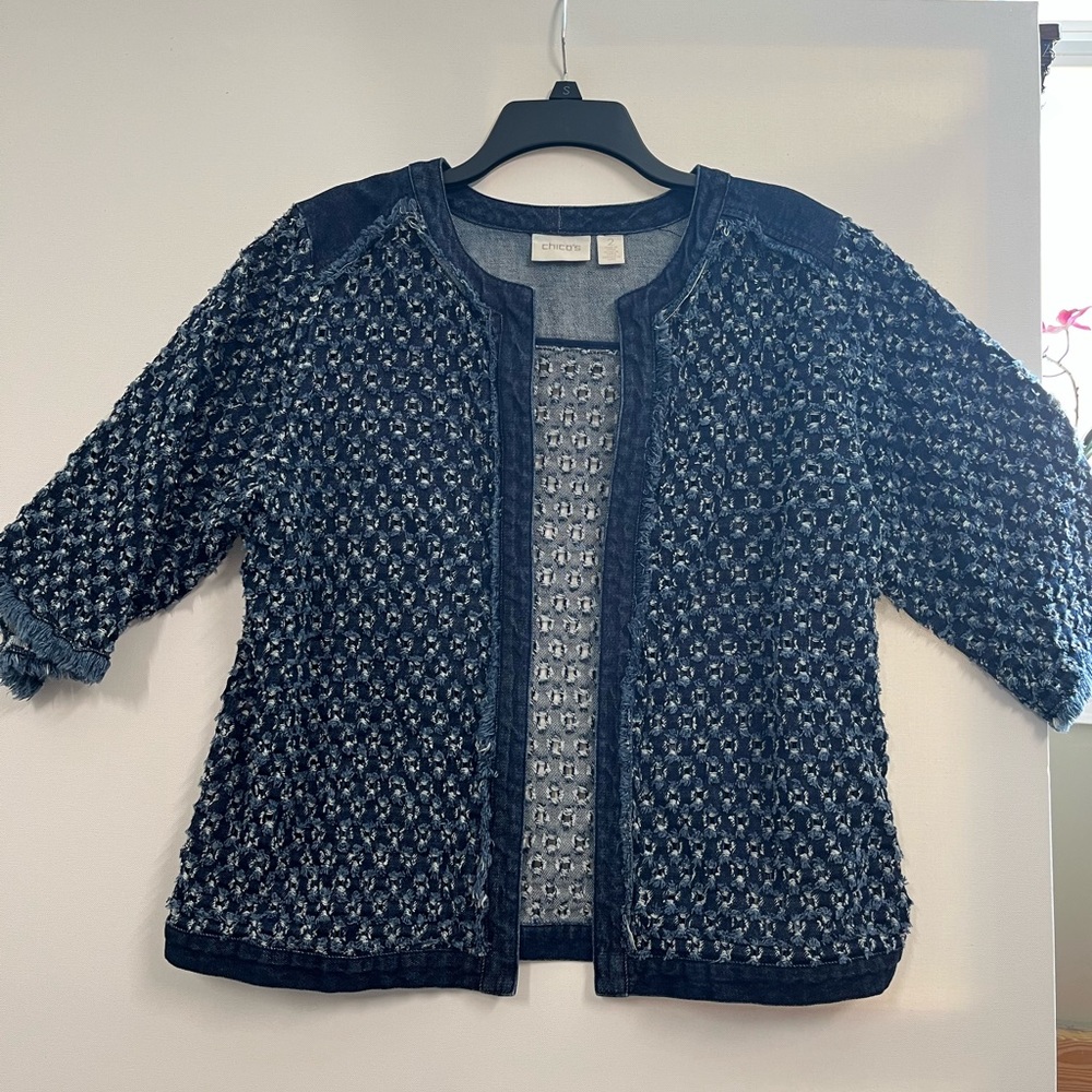 Chico jean jacket size 2 medium